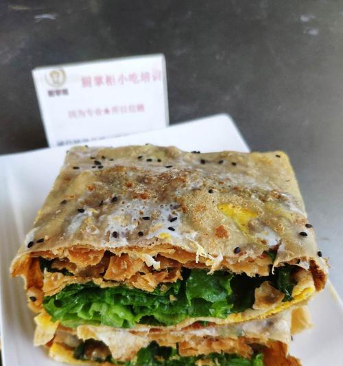 以乳腐煎饼为主题的做法与技巧（一口咬下）