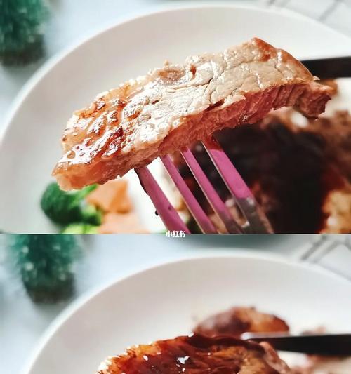 如何煎出美味牛排（从选材到翻转）