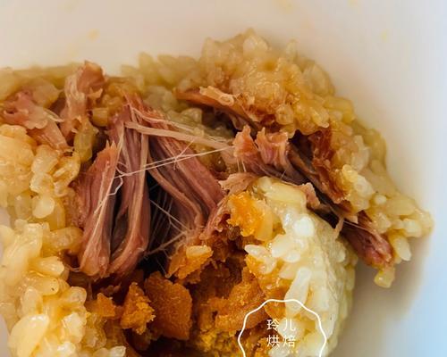 咸肉粽子的制作方法（口感鲜美）