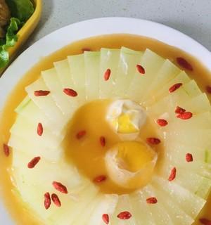 肉圆子蒸冬瓜——鲜美健康的美食佳品（以冬瓜为盘）