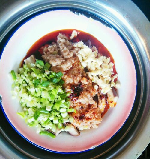 美味又健康，肉馅蒸茄子的做法（健康饮食）