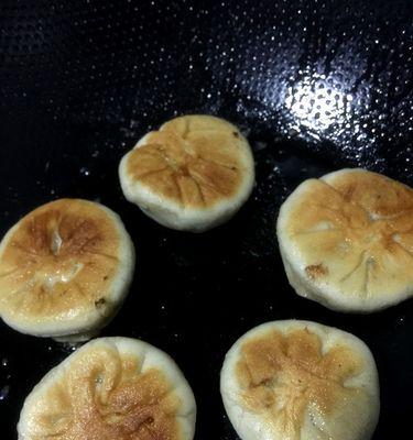 简单易学，味道美妙，快来一起做煎饼吧（简单易学）