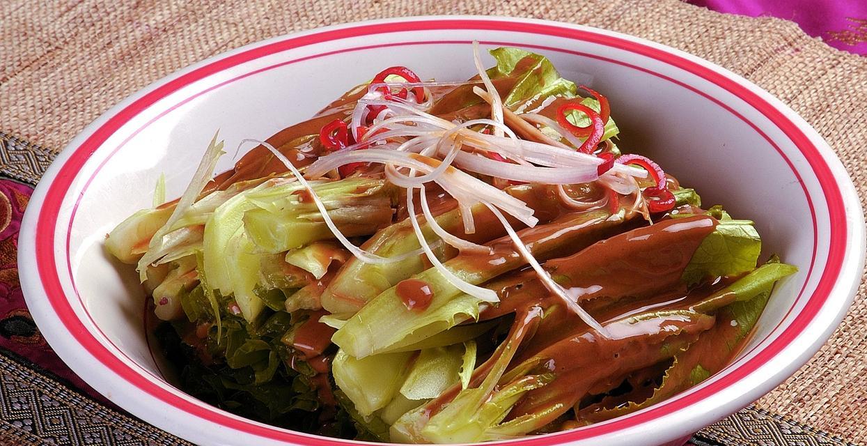 肉未麻酱油麦菜的家常做法（健康美味）