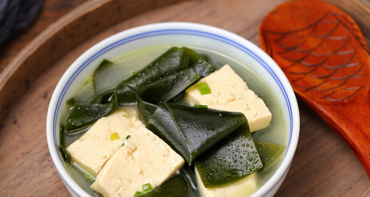 美味可口的肉丸子蛋燕汤（家常做法）