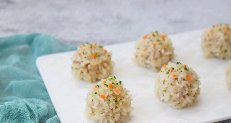 美味健康的肉丸蒸蛋，口感丰富营养丰富（轻松学会制作肉丸蒸蛋）