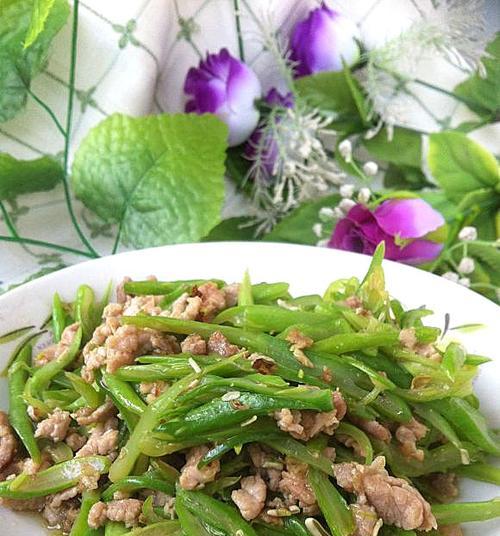 四季豆炒肉的做法（最简单基础的做法）