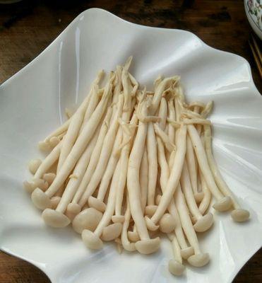 闹元宵，翡翠白玉菇乐翻天（亲手做翡翠白玉菇）