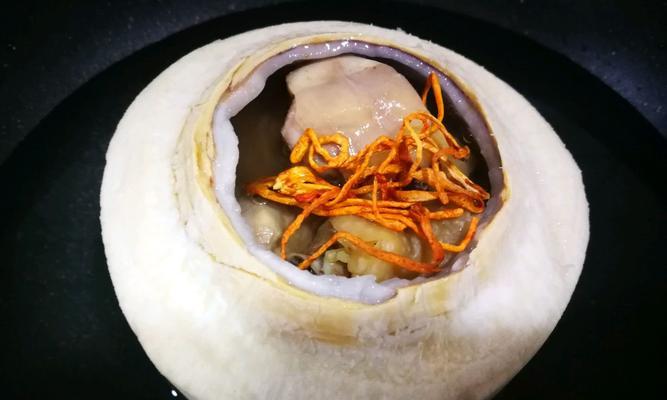 清甜椰子鸡汤的做法（让你在家享受酒店级别的美食体验）