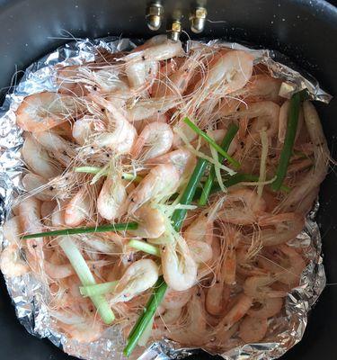 盐水白虾，浓情海鲜的味蕾盛宴（以“盐水”烹制）