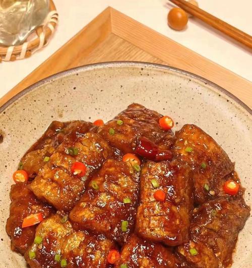 如何制作香酥带鱼（学会这个简单的做法）