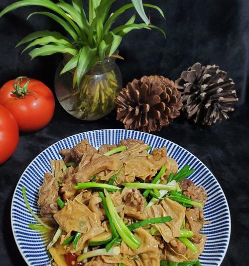 银杏猪肚浸腐竹，健康美味佳肴（传统名菜）