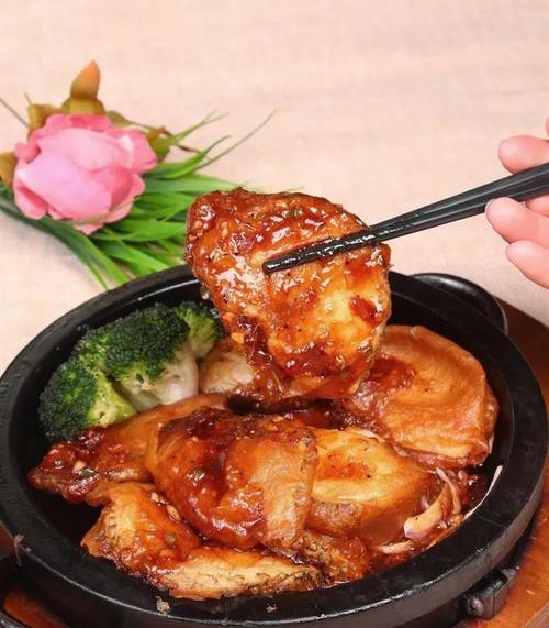 美味鳕鱼胶焖香菇（用鳕鱼胶打造浓郁美味的香菇佳肴）
