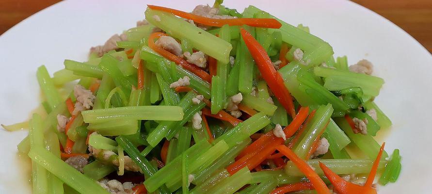 香芹炒鸡翅，美味可口的下饭菜（一种简单易做的家常菜）