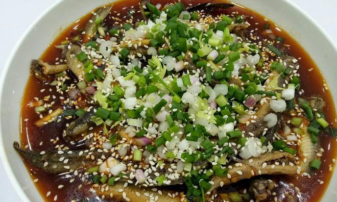 香麻酥泥鳅的制作方法（做法简单）