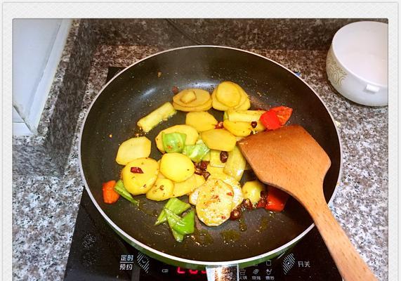 香辣孜然土豆片的制作方法（家庭美食）