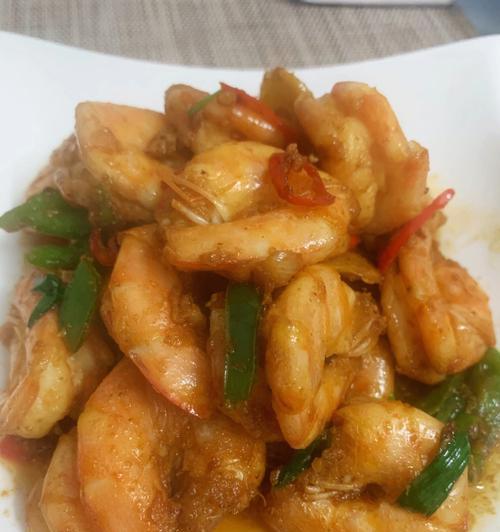 香辣翅中虾的制作方法（辣味十足）