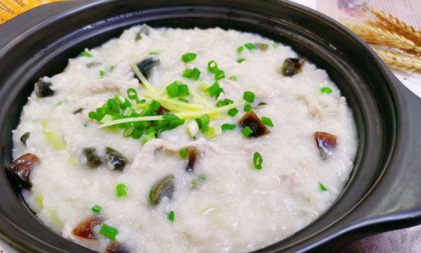 营养美味的虾皮瘦肉蔬菜粥（健康粥品的制作方法与营养价值）