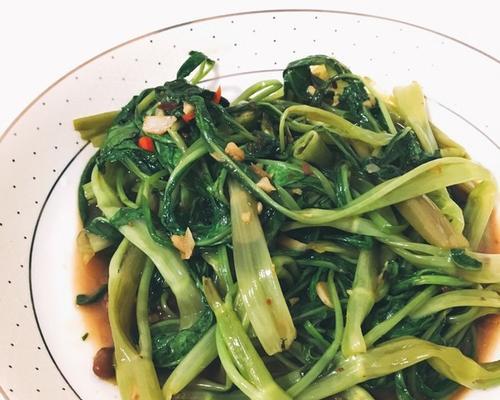 家常美食，虾酱蚝油炒菜（以空心菜和通菜为例）