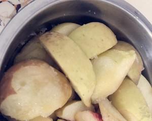 美味健康的桃肉干制作方法（用新鲜水果做营养丰富的零食）