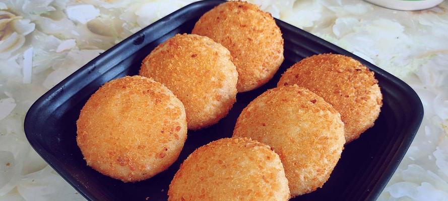 烫面炸糕制作全解析（用简单的食材）