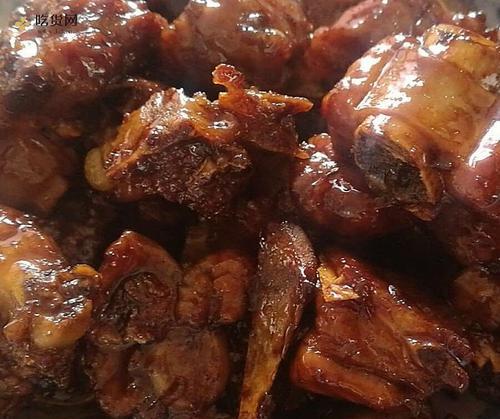 手把手教你做土豆版糖醋排骨（口感酥脆）