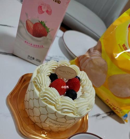 以酸奶拜拜蛋糕为主角的甜品大赏（用酸奶）