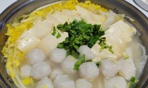 酸辣鱼丸汤的制作方法（做汤）