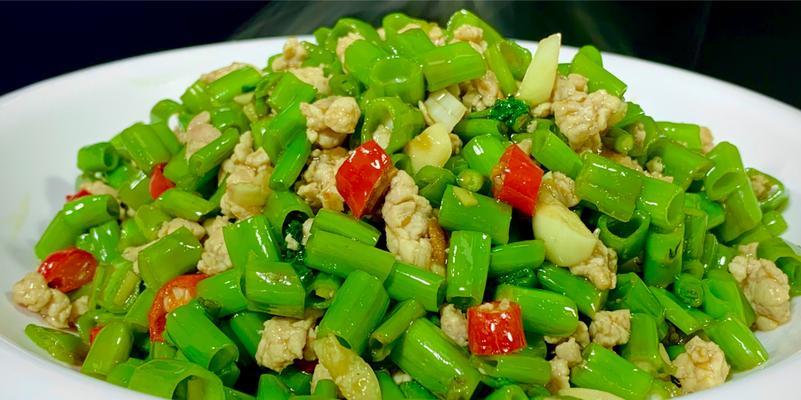 酸辣空心菜杆的制作方法（一道口感爽脆）