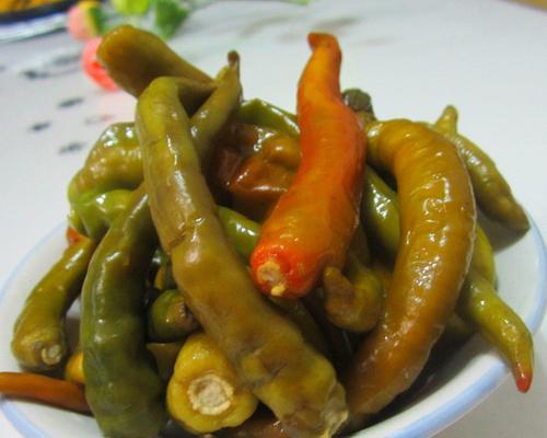 自制开胃酸辣椒，美味又健康（手把手教你制作）
