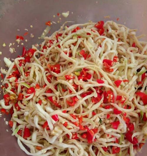 酸辣脆木瓜丝——开胃下饭佳品（一道简单易学的家常菜）