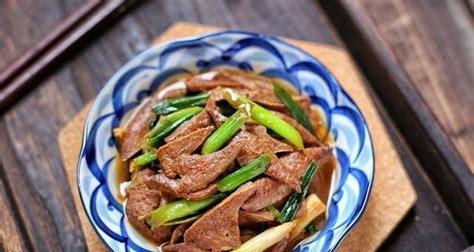 酸菜炒猪舌，美味可口（传统川菜）