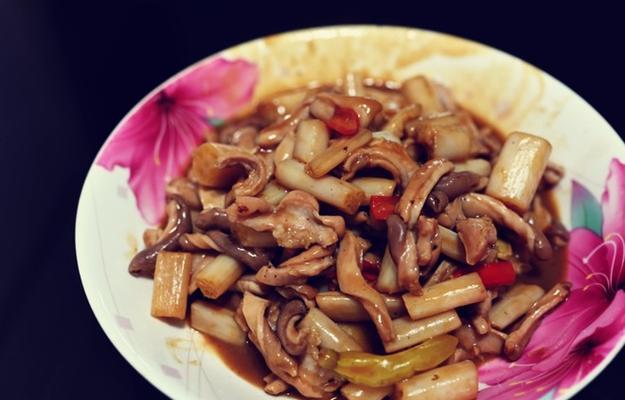 双椒炒猪肚，美味佳肴（家常做法）