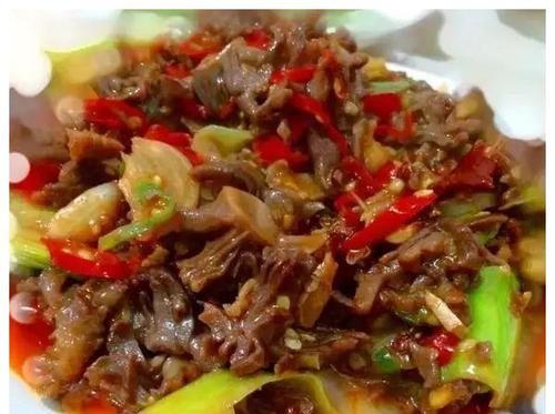 鸭胗双椒翻炒，美味可口鲜香滋味（重庆风味正宗做法）