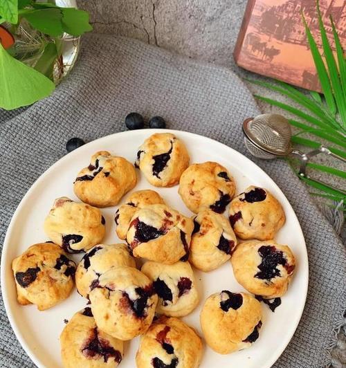 用树枝饼干DIY创意小零食（让生活多一份乐趣）