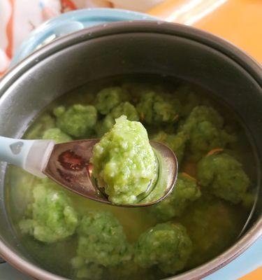 蔬菜虾丸宝宝辅食做法（营养丰富的婴儿辅食）