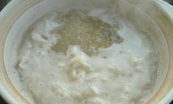 美味又养生——山药燕麦粥的制作方法（健康早餐的好选择）