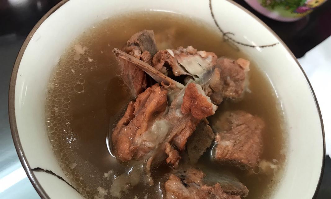 山药扇骨祛湿汤，温暖身体，舒缓湿气（健康好物）
