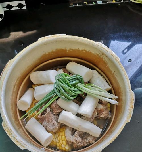营养又美味（学会做一道健康又美味的汤品）