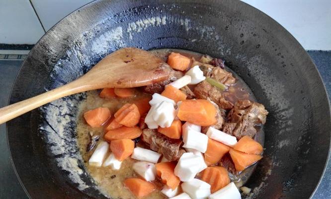 山药排骨肉的做法（家常美食）
