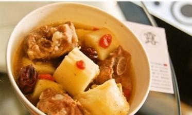 营养美味，山药木耳排骨汤的做法（滋补润肺）