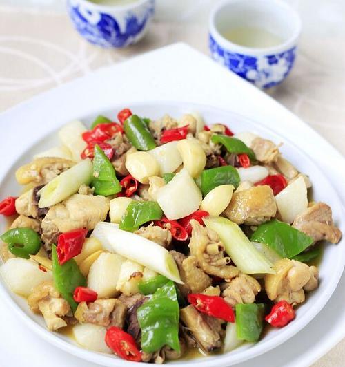 山药炖鸡，营养又美味（让你的家人健康又开胃）