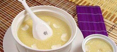 营养丰富的山药百合煲猪蹄（让你健康美味一次到位）