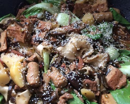 山西大烩菜：传统美食的瑰宝