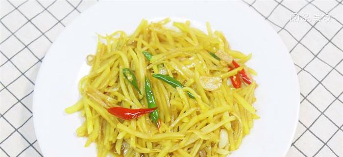 如何制作美味的山椒土豆丝（以新鲜土豆为主料）