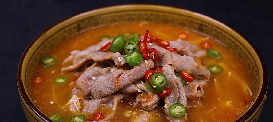 山椒肥牛的做法（震撼味蕾的鲜香美食）