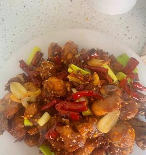 山东辣子鸡的制作方法（传统美食的独家秘诀）