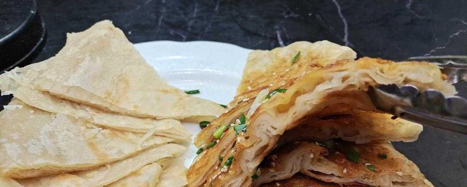 山东大烙饼制作秘籍（传统美食）