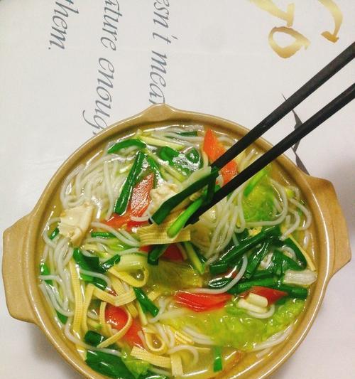 家常砂锅米线的制作（精选优质食材）