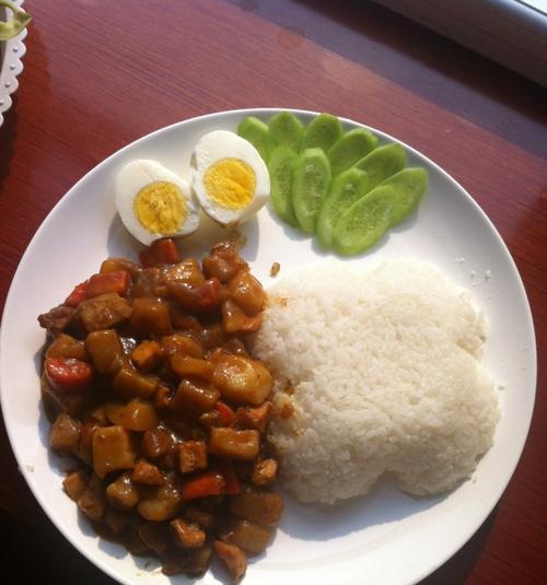 教你自制日式素咖喱饭（简单易学）