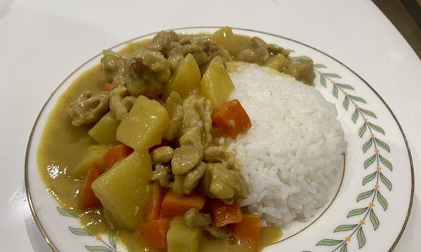 咖喱汉堡饭的制作方法（日式风味）